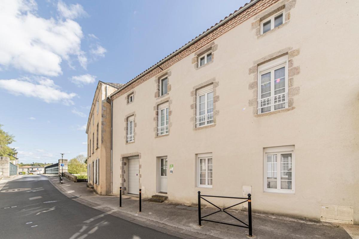 Le Clos De La Jouvence - Gite 4* A 15 Minutes Du Puy Du Fou, 6 Personnes Saint-Laurent-sur-Sèvre Exteriör bild